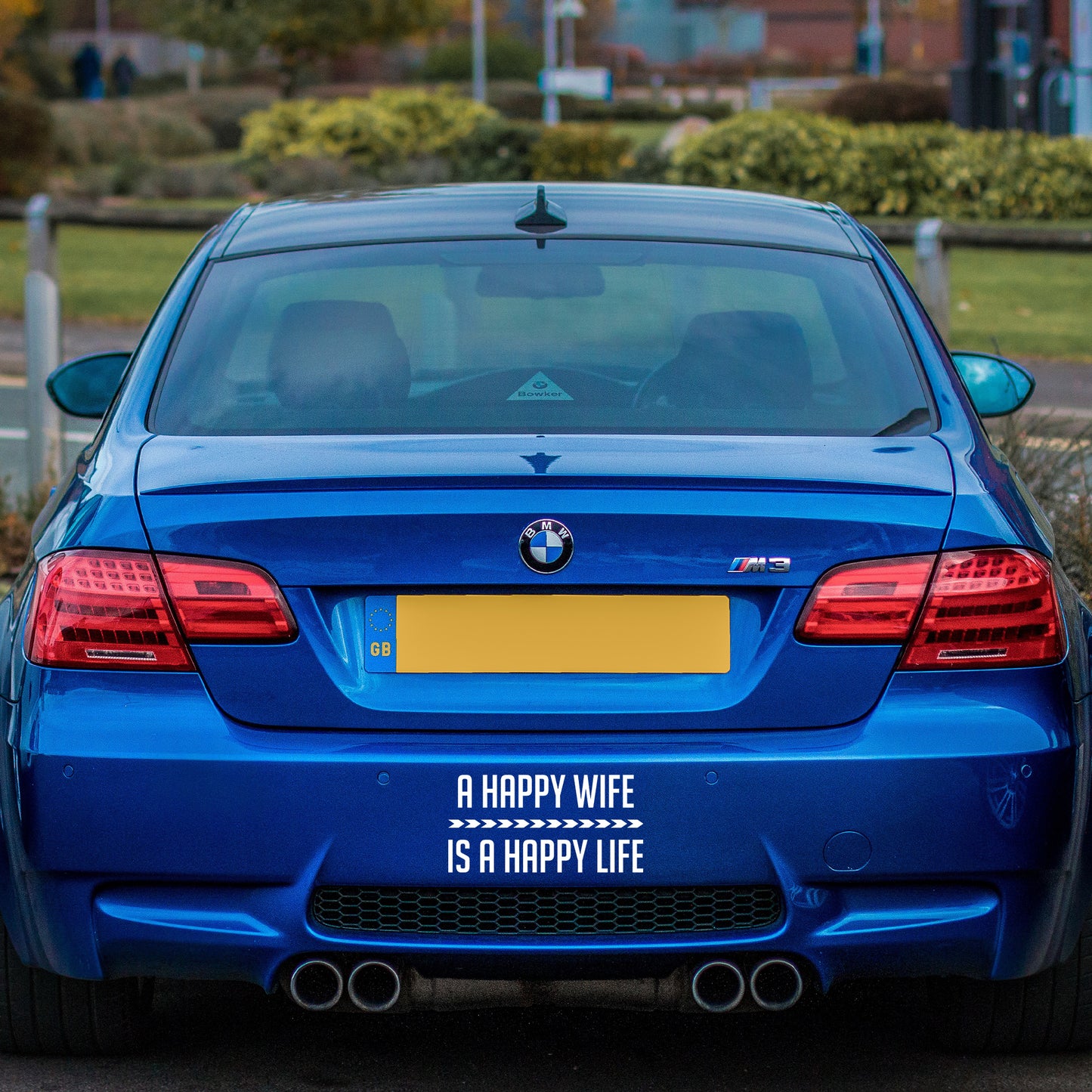 A happy wife is a happy life | Bumper sticker