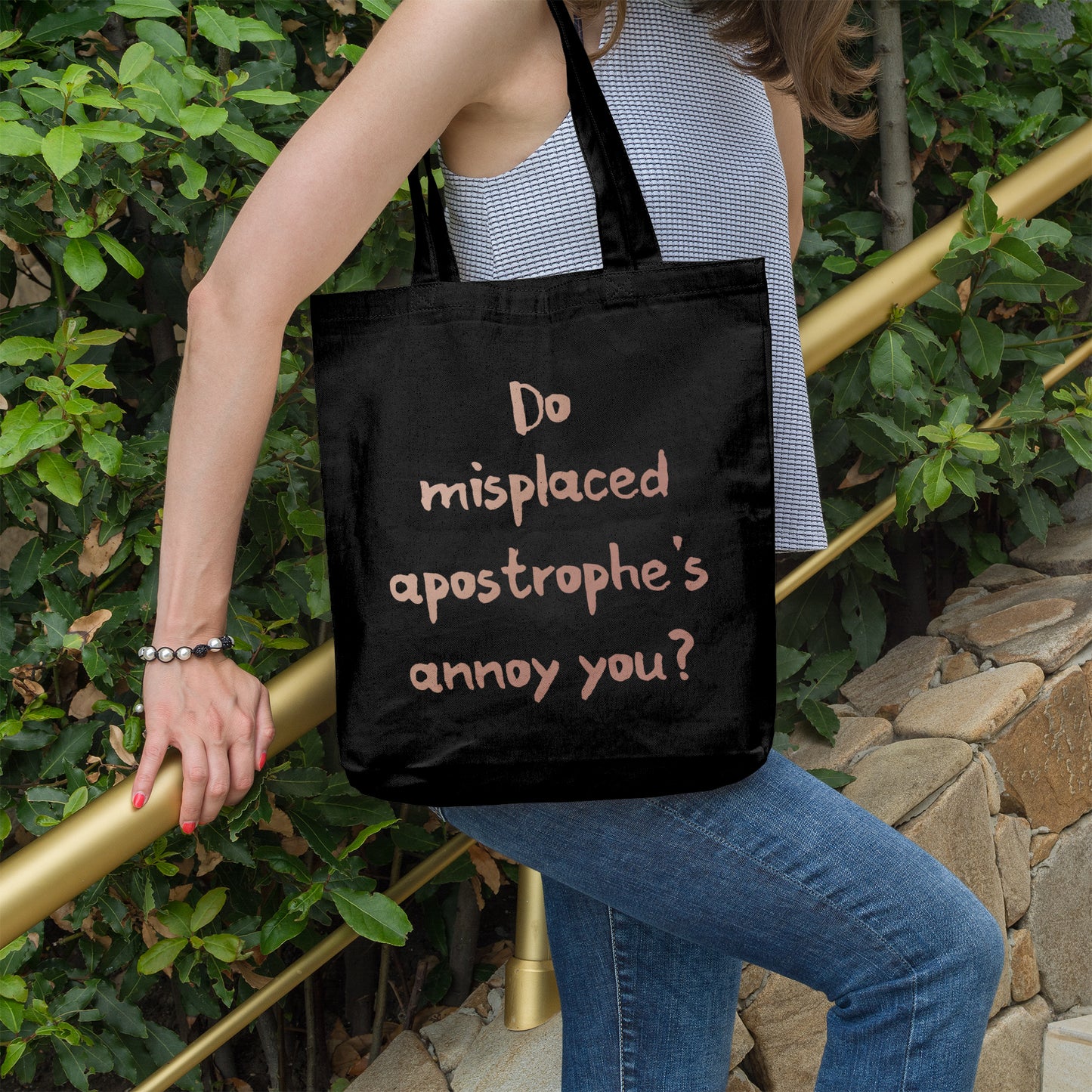 Do misplaced apostrophe's annoy you? | 100% Organic Cotton tote bag